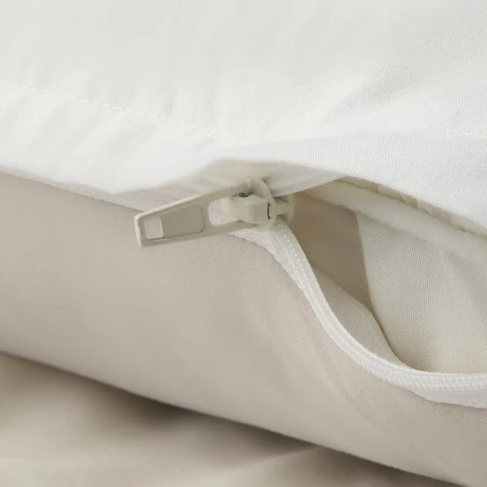 White and Cream Comforter Set